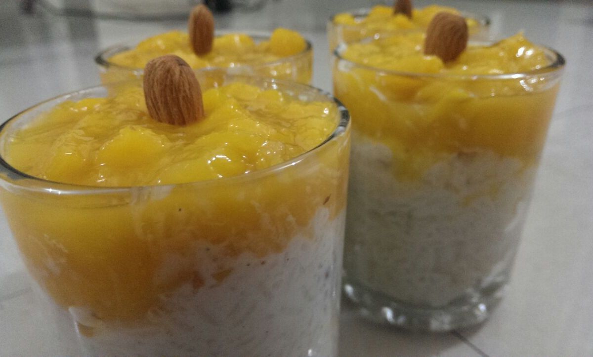 Coconut Rice Pudding with Mango Compote | cooktorelish.wordpress.com
